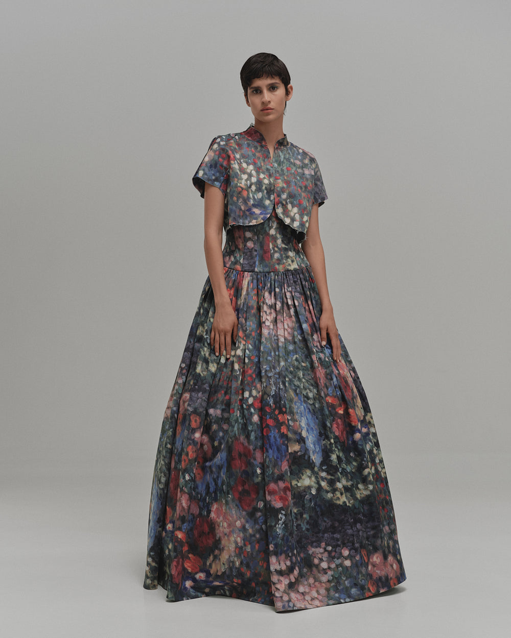 "GENCIANA" MINI CAPE