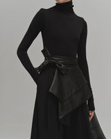 "EL MANTO" COMPLEMENT